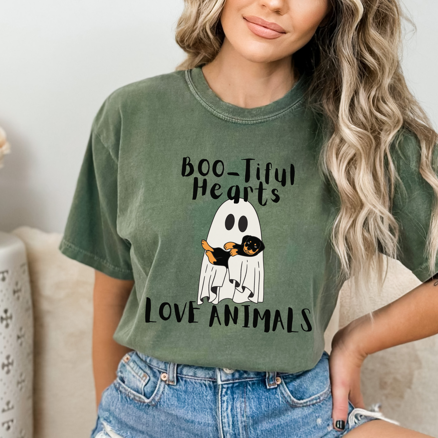 Boo-tiful Hearts Love Animals Halloween T-shirt