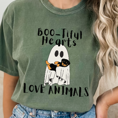 Boo-tiful Hearts Love Animals Ghost T-shirt