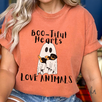 Boo-tiful Hearts Love Animals Ghost T-shirt
