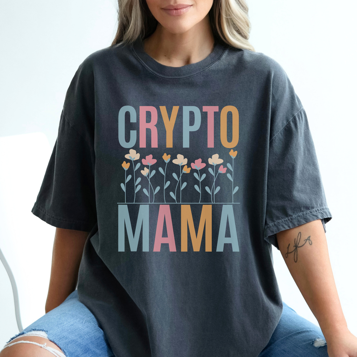 Crypto Mama Floral T-Shirt, Mother-to-be Gift, Maternity-Friendly Top
